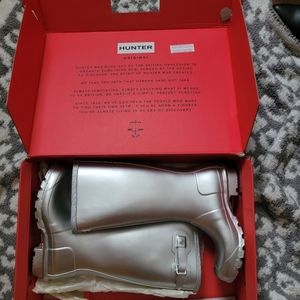 Like New Hunter Rain Boots